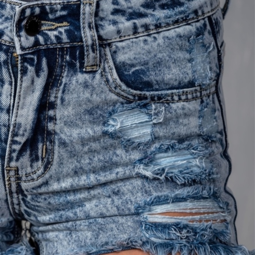 Distressed Light Blue Denim Shorts - Women - Picture 5 of 8